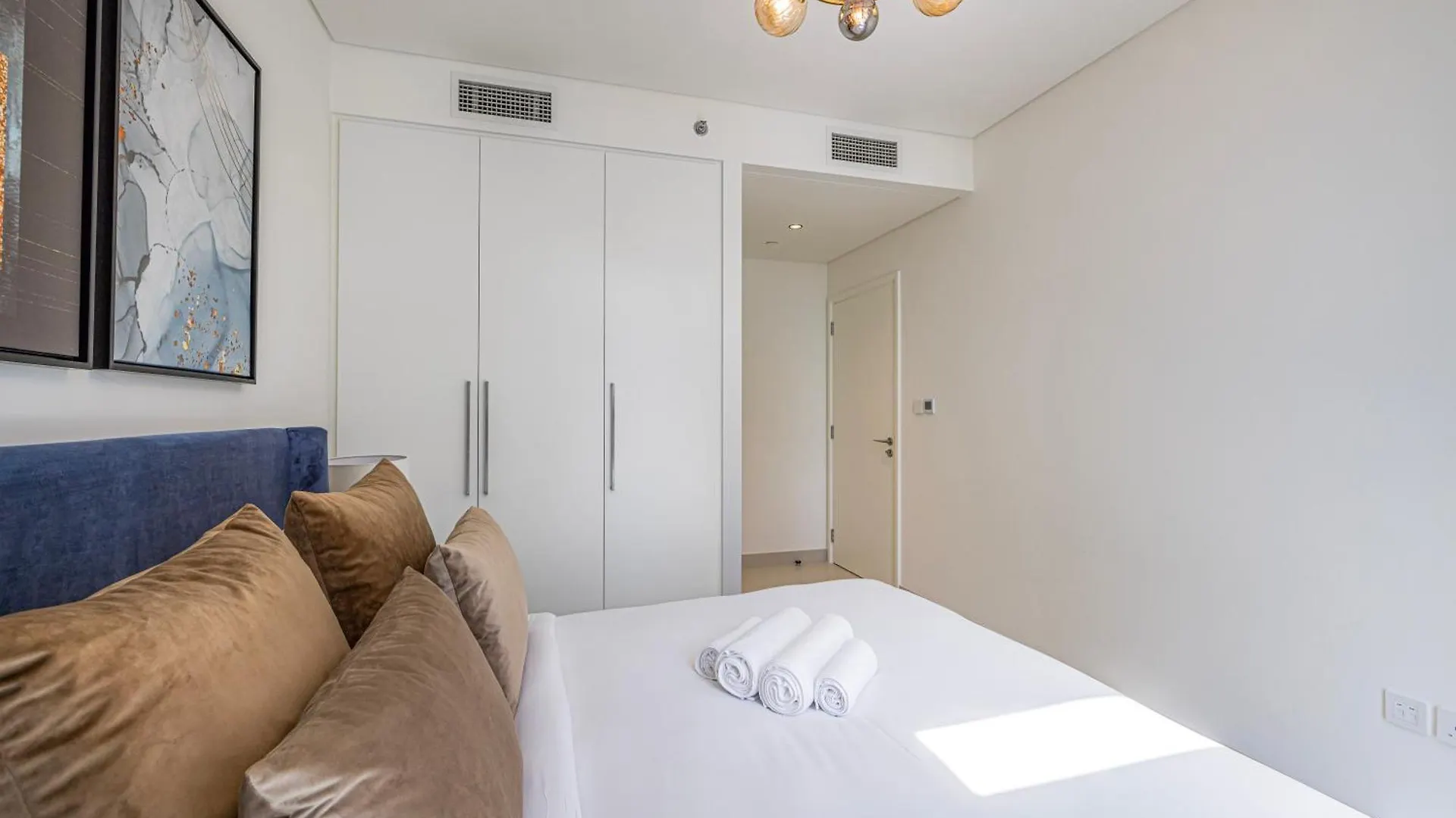 Apartment New! Amazing 2Br Apt In Downtown - Burj Crown Dubai